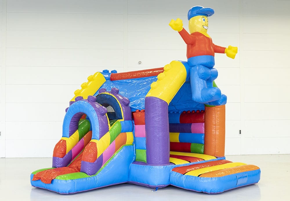 Springkasteel Lego + glijbaan (5,2x5,5x6,8 (h)m) (NIEUW)