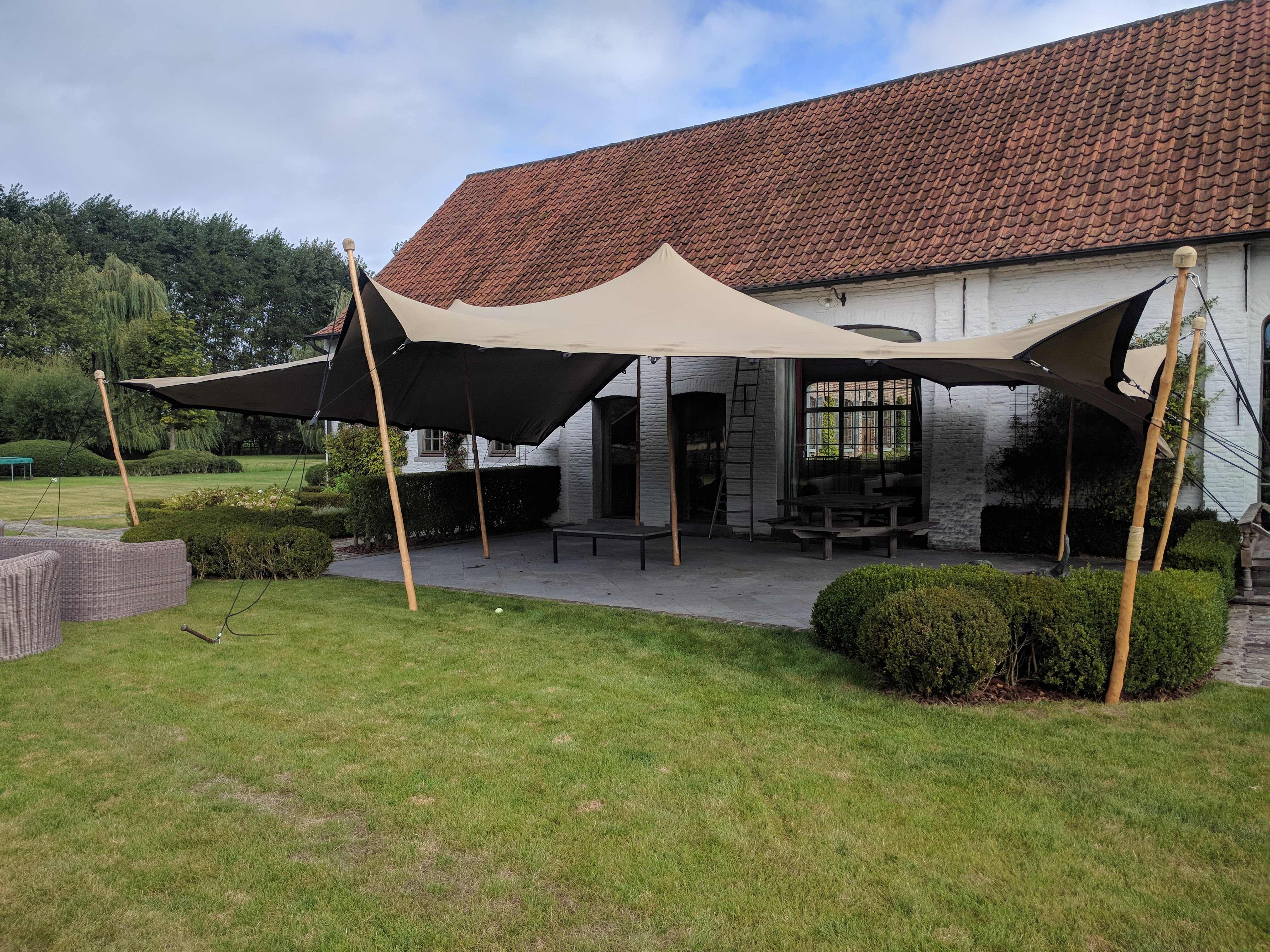 Feesttent huren voor tuinfeest zonder stress