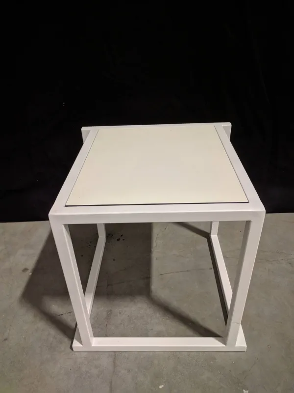 Salontafel Cube wit/wit (40x40x40cm (h))