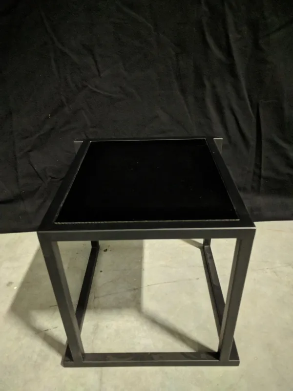 Salontafel Cube zwart/zwart (40x40x40cm (h))