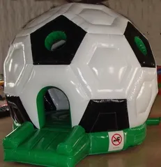 Springkasteel voetbal (4 x 4 m) overdekt