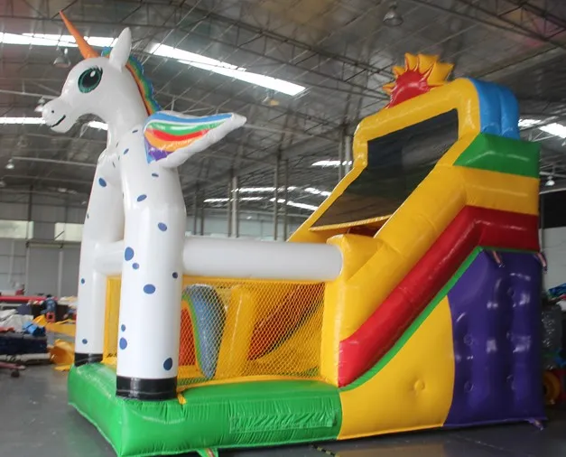 Unicorn Slide (4x5,5m)
