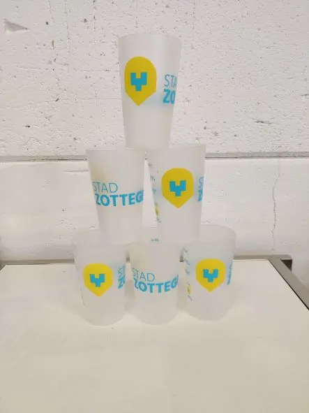 Bak herbruikbare bekers Stad Zottegem (33 stuks)